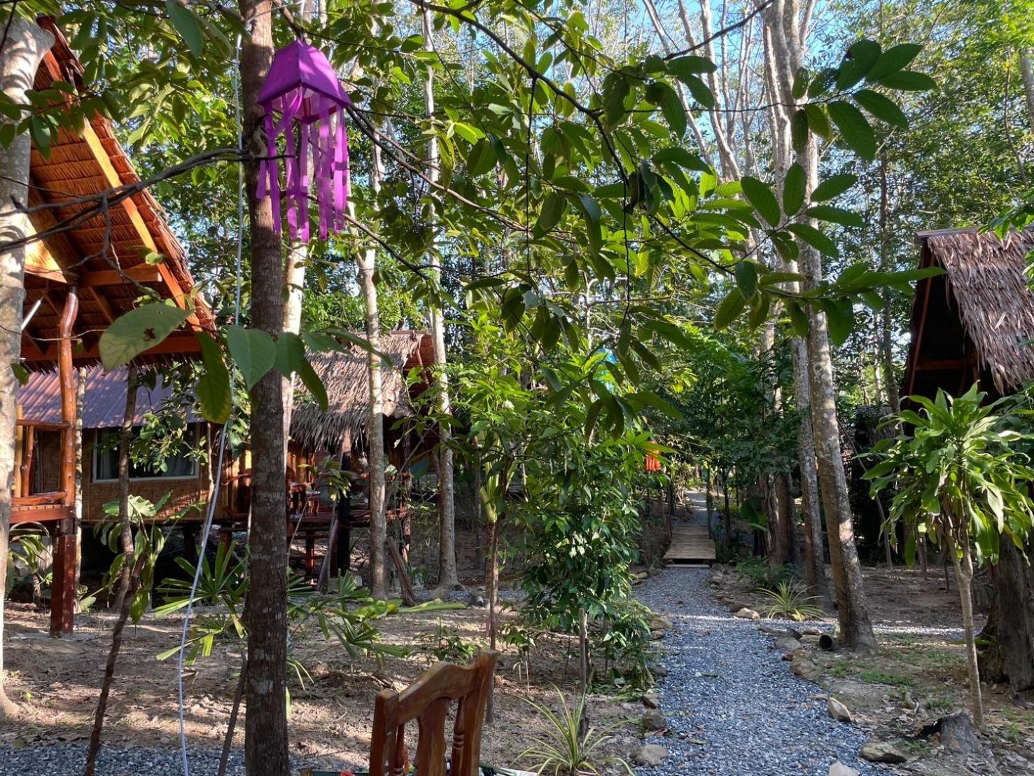 Dahla Lanta Hut Apartment Koh Lanta Exterior photo