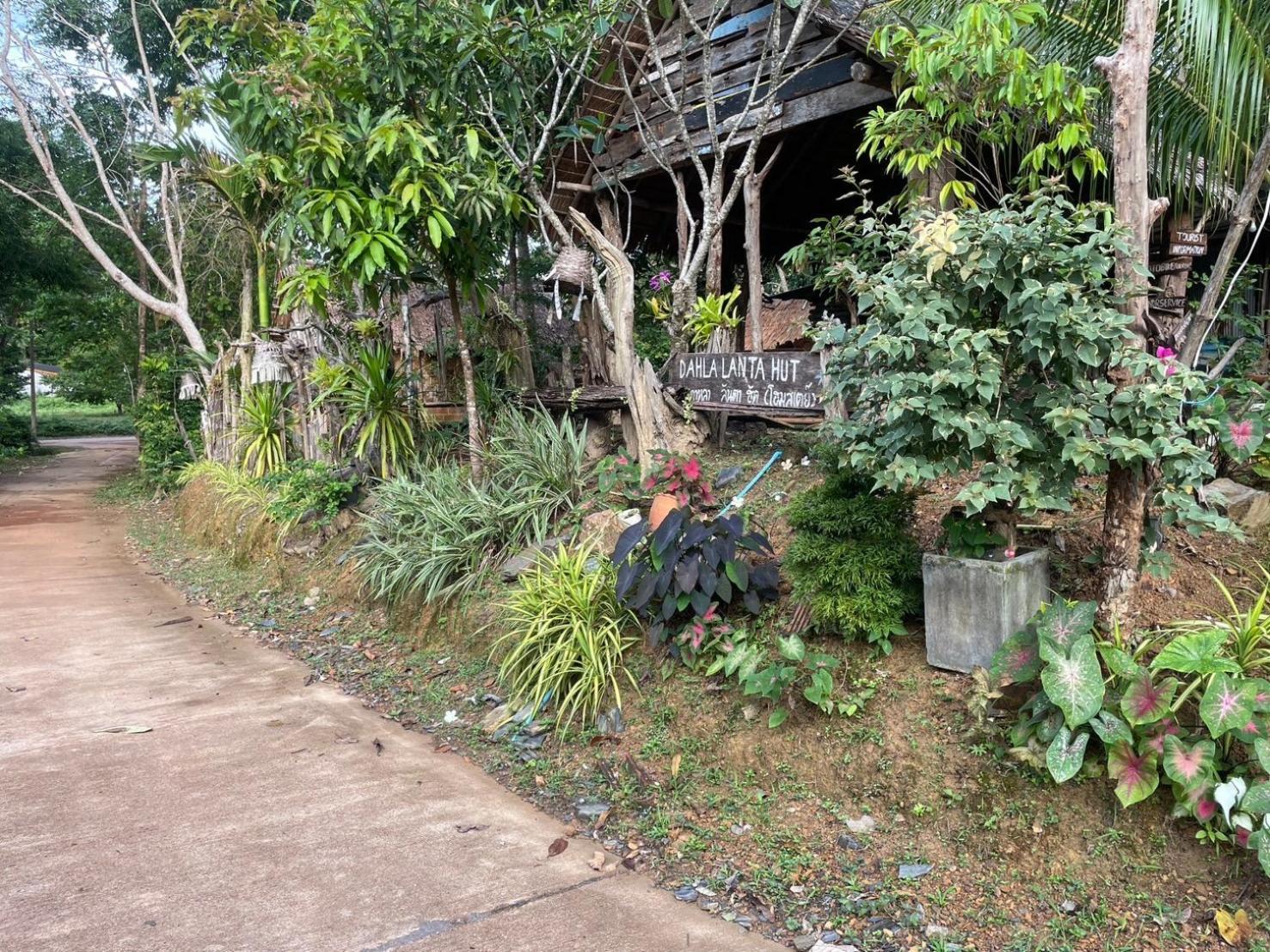 Dahla Lanta Hut Apartment Koh Lanta Exterior photo